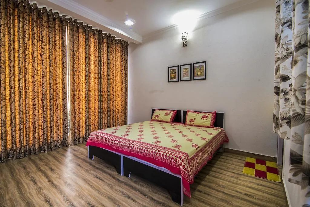 Tuk Tuk Homestay Agra